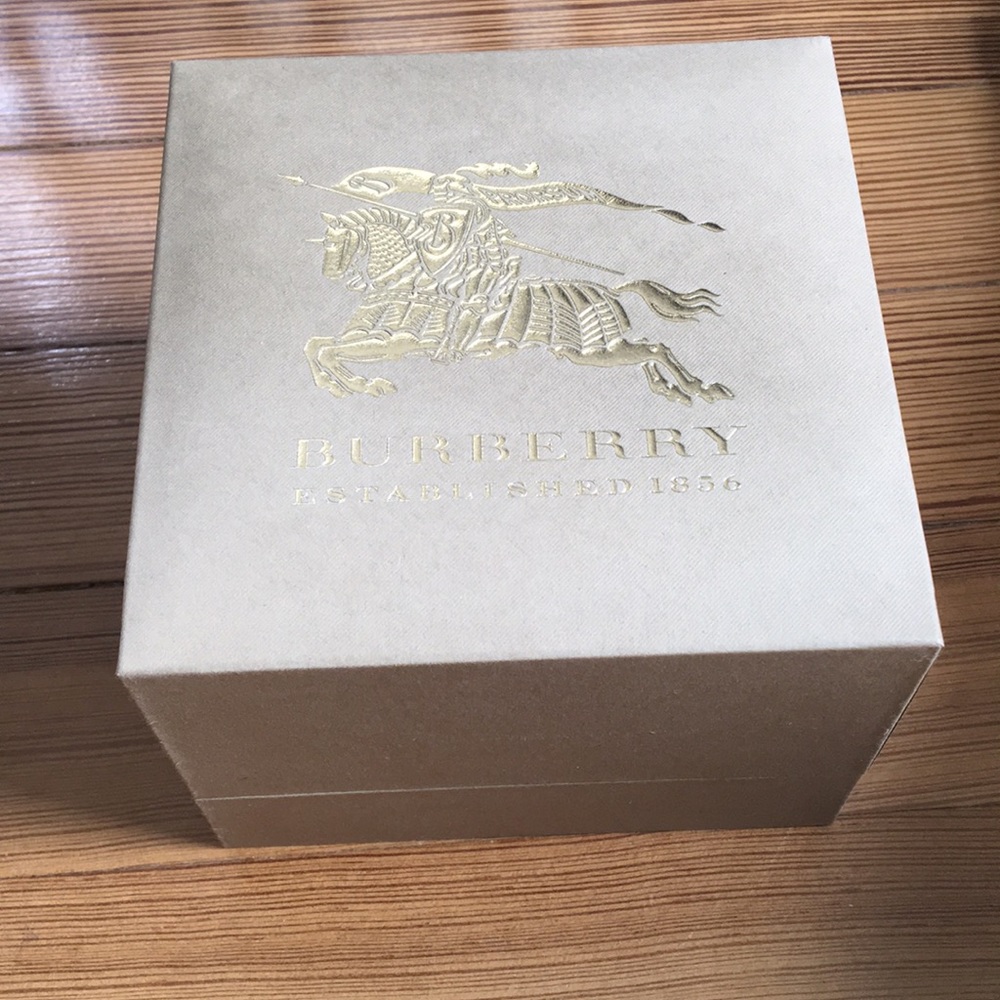 Berberry watch box